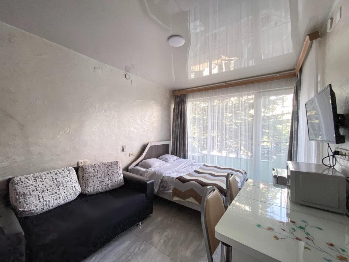Apartment Studio Maksim Batumi Eksteriør bilde